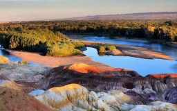 Multi-colored River Beach