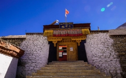 Rongbuk Monastery 