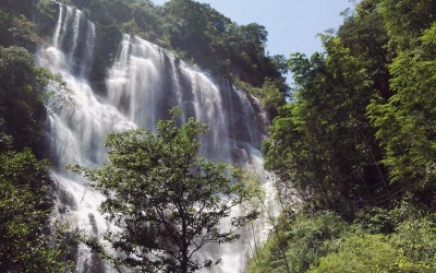Private Day Tour to Qianlonggou Waterfall and Xitou Village from Guangzhou