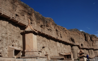 Private Day Trip to Yulin Caves and Western Thousand Buddha Caves from Dunhuang