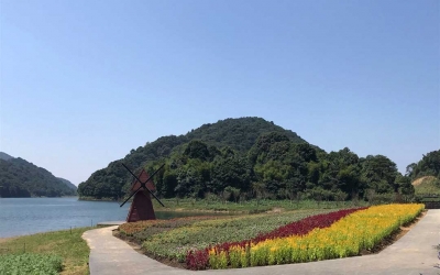 Private Day Trip to Shimen National Park and Conghua Hot Spring from Guangzhou