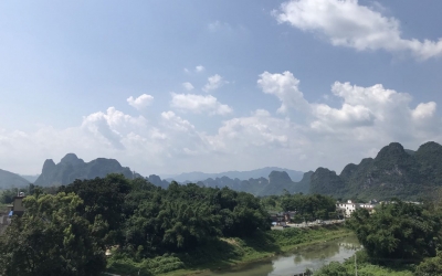 Private Overnight Tour to Gulong Canyon & Peak Corridor from Guangzhou