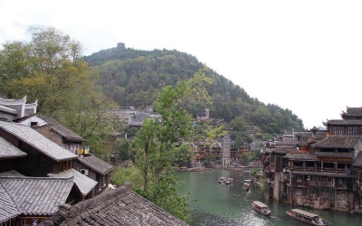 4-Day PRI Tour to Zhangjiajie and Fenghuang Old Town from Guangzhou by Bullet Train